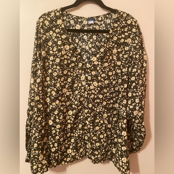 Old Navy V-Neck Floral Poet Blouse | Sz 4x | NWT - Picture 1 of 5